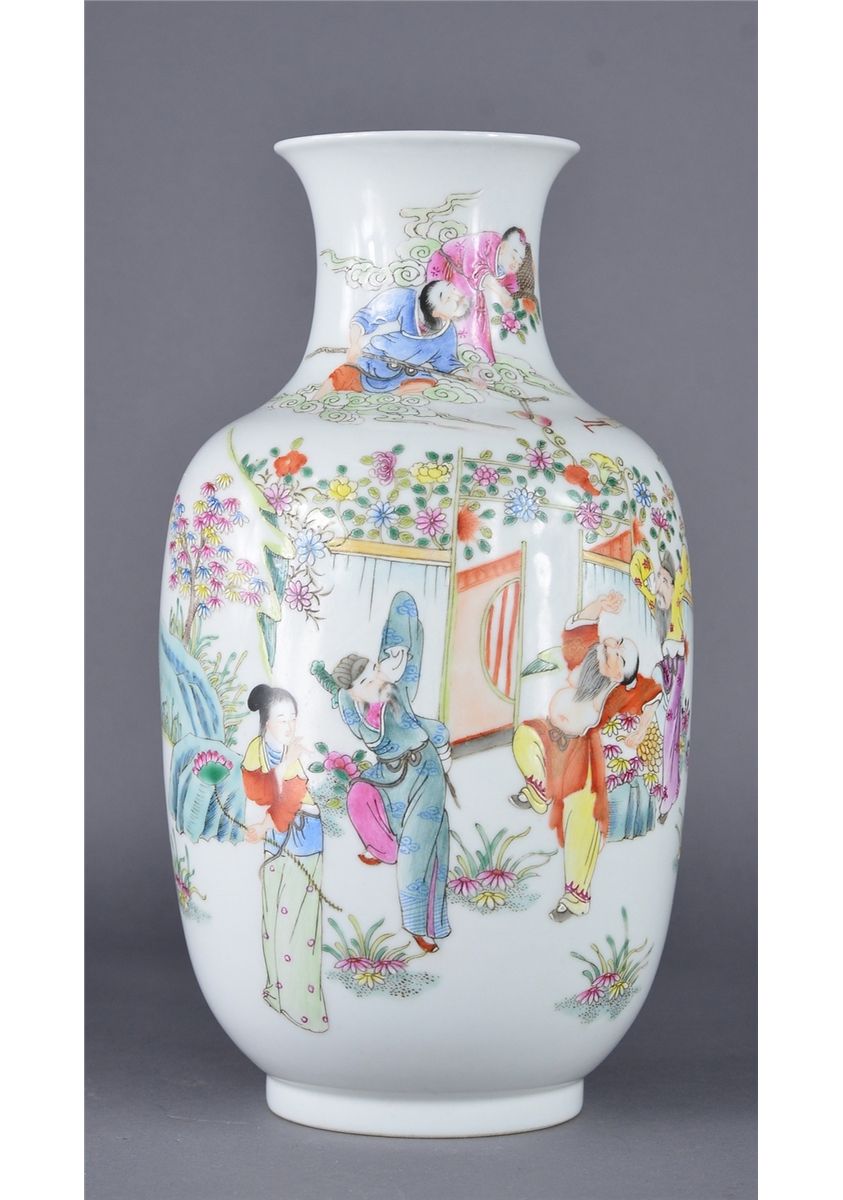 Chinese Republic Period Porcelain Vase Qianlong