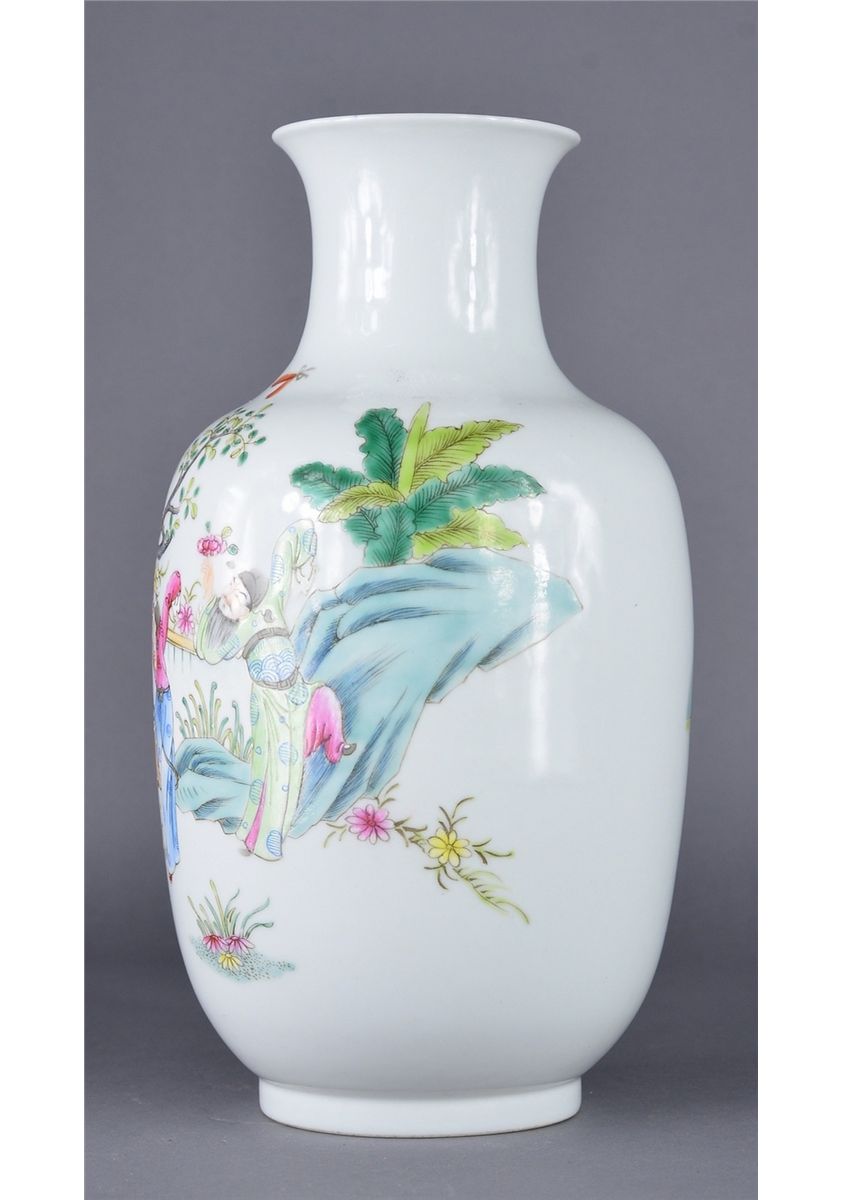Chinese Republic Period Porcelain Vase Qianlong