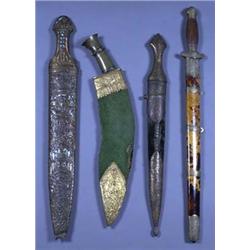 WEAPONS AND MILITARIA