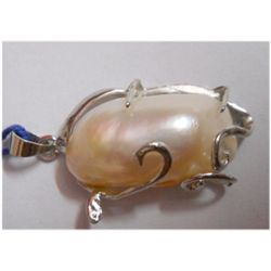 Natural 25.30 ctw Pearl Oval Pendant .925 Sterling