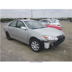 2004 - TOYOTA CAMRY //SALVAGE TITLE