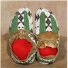Image 2 : Sioux Child's Moccasins, circa 1910