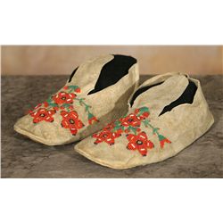 Northern Plains Beaded Moccasins, late 1800s or early 1900s
