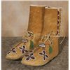 Image 1 : Crow Moccasins, 19th century