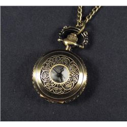 6204 - ANTIQUED BRASS FINISH OPEN FACE 1" POCKET WATCH W/ 30" CHAIN