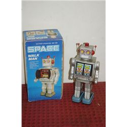 BATTERY OPERATED ROBOT