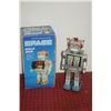Image 1 : BATTERY OPERATED ROBOT