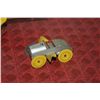 Image 3 : WIND UP TOY W/ CAR AND RAMP