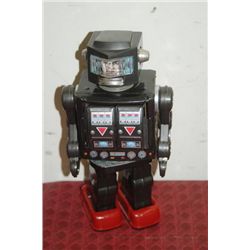 BATTERY OPERATED ROBOT