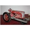Image 4 : HUBLEY METAL TRACTOR