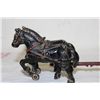 Image 2 : FANTASTIC ARCADE CAST IRON HORSE MCCORMICK DEERING HORSE & WAGON 15"