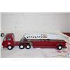Image 2 : TONKA PRESSED TIN - 3 TRUCKS - 2 TRAILERS