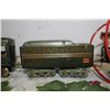 Image 2 : TIN TRAIN MINT COND. IN ORIG. BOX - JAPAN - WORKS PERFECT