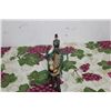 Image 2 : CAST IRON HORSE W/ DRIVER - 10"