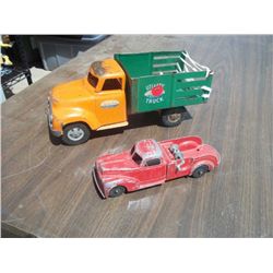 Metal Tonka truck & Hubley fire truck .