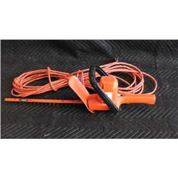 Orange B & D 16  Elec Hedge Trimmer with Cord .