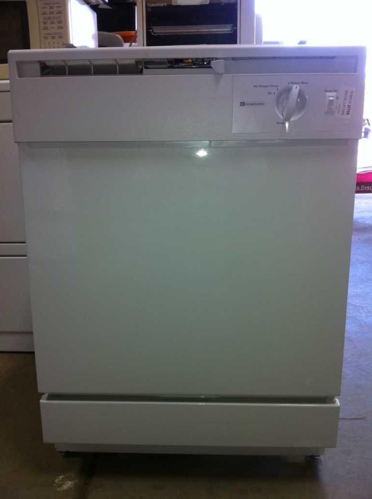 Americana brand built in dishwasher New/unused