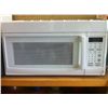 Image 1 : Americana over range microwave New/ unused