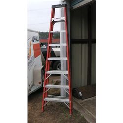 Werner 8' Fiberglass Step Ladder .