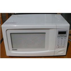 Kenmore Microwave .