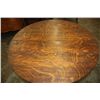 Image 3 : EXCELLENT SOLID ROUND OAK TABLE W/ CLAW FEET & 5 LEAVES - ORIG. FINISH