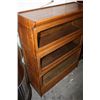 Image 2 : 3 STACK OAK BOOKCASE