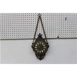 EXCELLENT DECORATIVE HANGING WALL CLOCK