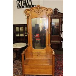 GREAT GOLDEN OAK LIFT SEAT HALL SEAT 7' TALL