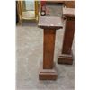 Image 1 : CHOICE 4 OAK PEDESTALS