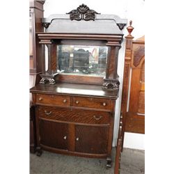 OAK SIDEBOARD IN ORIGINAL FINISH
