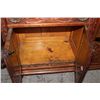 Image 8 : HEAVELY CARVED OAK SIDE BY SIDE IN ORIGINAL EXCELLENT CONDITION