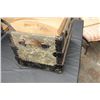 Image 6 : UNUSUAL SIZE TRUNK WITH INSERT 17 1/2 X 18