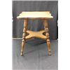 Image 1 : MINIATURE STAND IN OAK