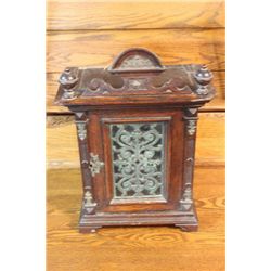 UNUSUAL ORNATE JEWELRY CASE