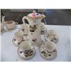 Image 1 : 1-Unmarked Chocolate Pot With 6- Cups & Sauces Grape pattern