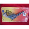 Image 1 : Cap Gun Pistol Red Star Western man in Package