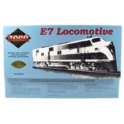 SOUTHERN PACIFIC E7 LOCOMOTIVE TRAIN ENGINE - HO SCALE - IN ORIGINAL BOX