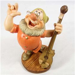 WALT DISNEY CLASSICS DOC "CHEERFUL LEADER" SCULPTURE IN ORIGINAL BOX W/ COA