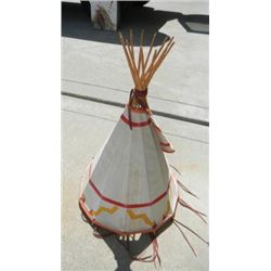 Model TeePee
