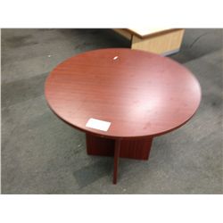 SMALL MAHOGANY CONFERENCE TABLE