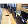 Image 1 : LOT OF FLAT PANEL MONITORS