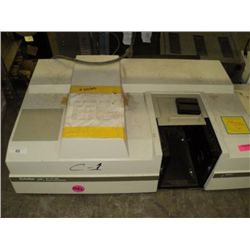 VARIAN CARY SE VU-VIS-NIR SPECTROPHOTOMETER {print sequence} 5712770