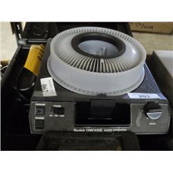 KODAK CAROUSEL 4600 PROJECTOR