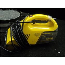 EUREKA BAGLESS VACUUM SYSTEM