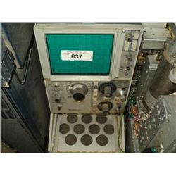 TEKTRONIX 577 OSCILLOSCOPE