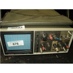 HITACHI V-222 OSCILLOSCOPE