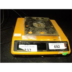 SARTORIUS DIGITAL SCALES