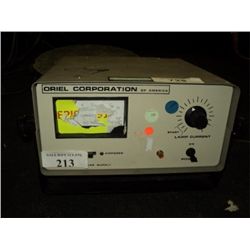 ORIEL REGULATED AC POWER SUPPLY