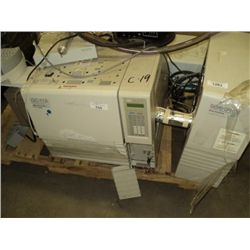 SHIMADZU GCMS-QP5000 GAS CHROMATOGRAPH MASS SPECTROMETER