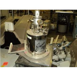 JANIS CRYOGENICS CHAMBER